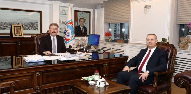 YENİ İLÇE MÜFTÜSÜNDEN BAŞKAN PALANCIOĞLU'NA ZİYARET
