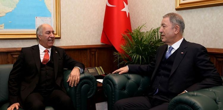 Bakan Akar, Irak'ın Ankara Büyükelçisi'ni kabul etti