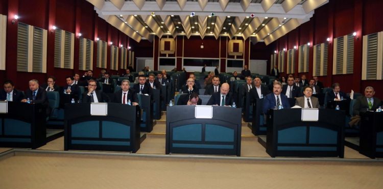 Vali Günaydın'dan Bağımlılıkla mücadele toplantısında metruk bina vurgusu