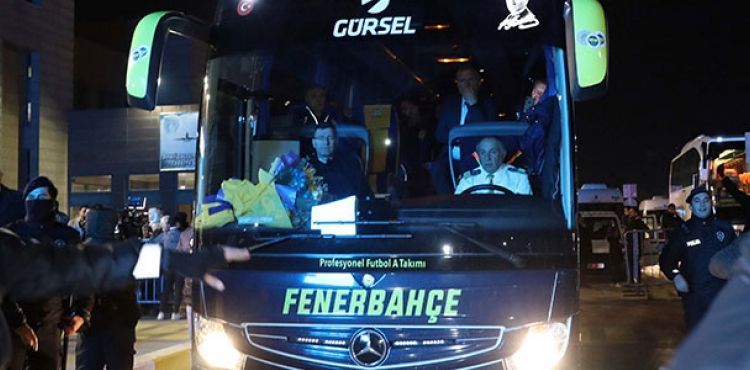 Fenerbahe kafilesi Gaziantepte