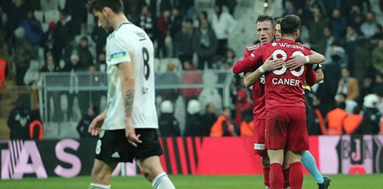 Beşiktaş – Demir Grup Sivasspor: 1-2