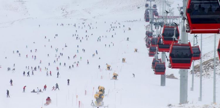 Erciyes'te sömestir yoğunluğu sürüyor