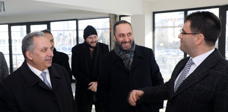 7/24 Kütüphane ve Kültür Merkezi'ne Bakanlık desteği