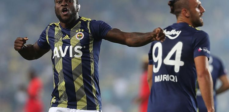 Fenerbahe'de Moses'n szlemesi karlkl olarak feshedildi