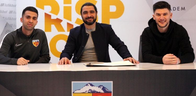 Kayserispor, Emre Taşdemir ve Cristian Sapunaru'ya imzayı attırdı