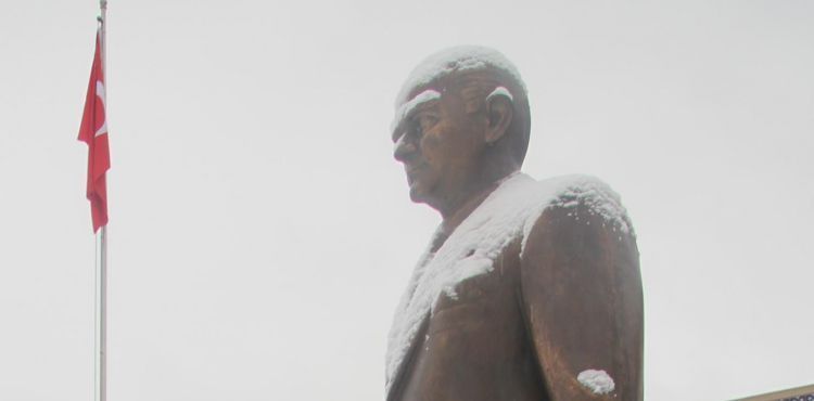 Kayseri'de kar yağışı etkili oldu