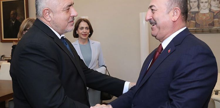 Çavuşoğlu, Bulgaristan Başbakanı Boyko Borisov ile görüştü