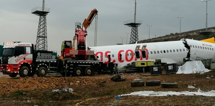 Uçağın enkaz kaldırma çalışmaları 4. gününde