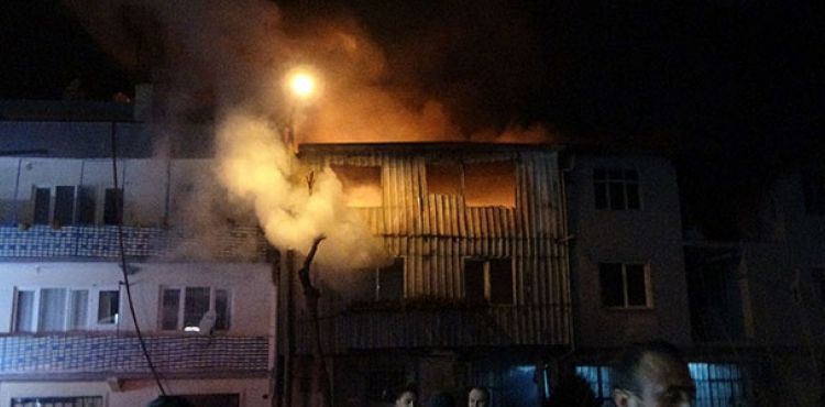 Bursa'da geri dönüşüm fabrikasında yangın