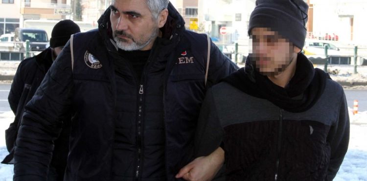 Kayseri'de DEAŞ operasyonunda 2 kişi adliyede