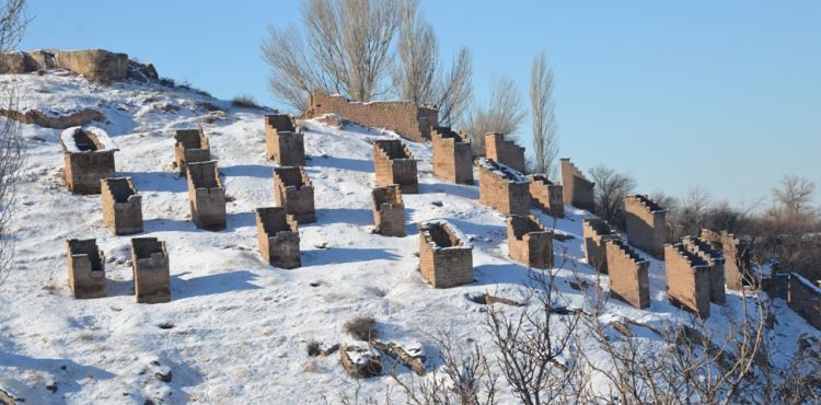 GESİ KUŞ EVLERİ, MELİKGAZİ KORUMASINDA