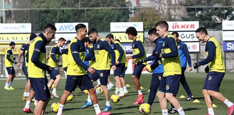 Fenerbahçe’de derbi hazırlıkları devam etti