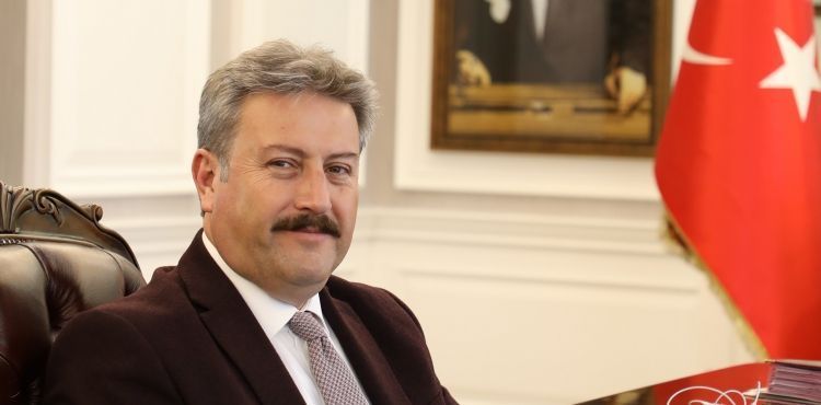BAŞKAN PALANCIOĞLU, KAYSERİLİ SPORCULARI KUTLADI