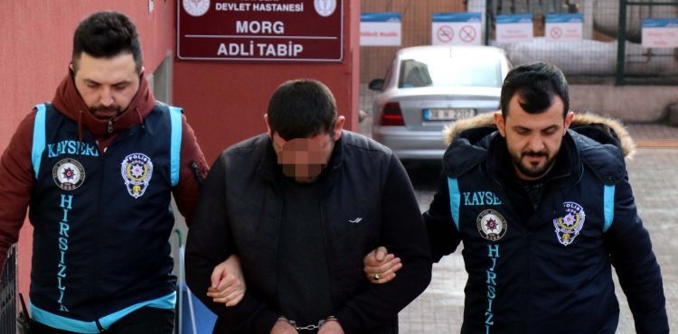 Sadaka kutusu hırsızı yakalandı