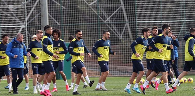 Fenerbahçe, Fraport-Tav Antalyaspor maçına hazır