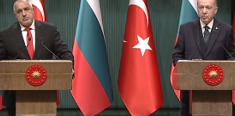 Erdoğan'ndan AB'ye sert sözler: 1 milyar Euro göndereceğiz diyorlar, siz kimi kandırıyorsunuz