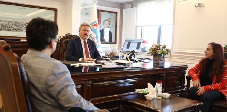 BAŞKAN PALANCIOĞLU ALZHEİMER DERNEĞİ’Nİ MİSAFİR ETTİ