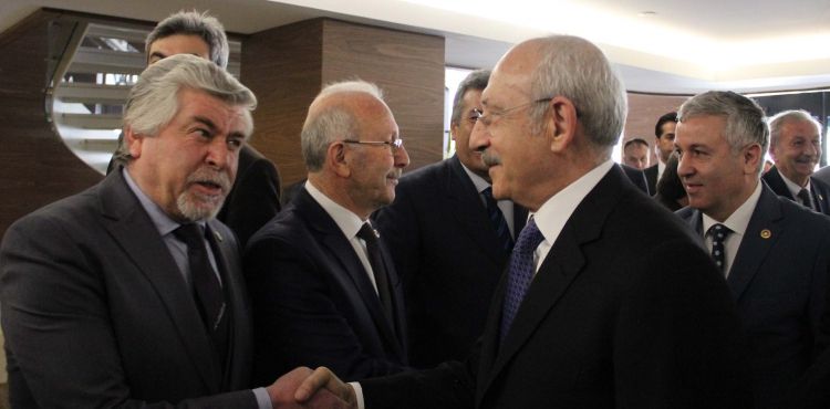 Kılıçdaroğlu, Kayseri'de iş insanlarıyla buluştu