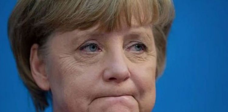 Almanya Başbakanı Merkel: 2. Dünya Savaşı'ndan bu yana en büyük kriz