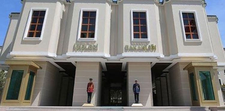 İçişleri Bakanlığı'ndan 81 ile genelge: Marketten müşteri çıkmadan yeni müşteri içeri alınmayacak