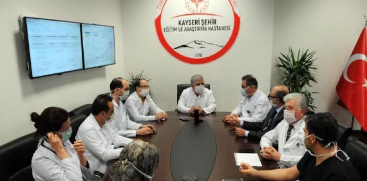 Bilim Kurulu üyesi Çelik: Çocukların virüsü daha fazla kişiye bulaştırma olasılığı var