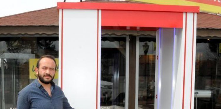 Kayserili genç, dezenfeksiyon kabini geliştirdi