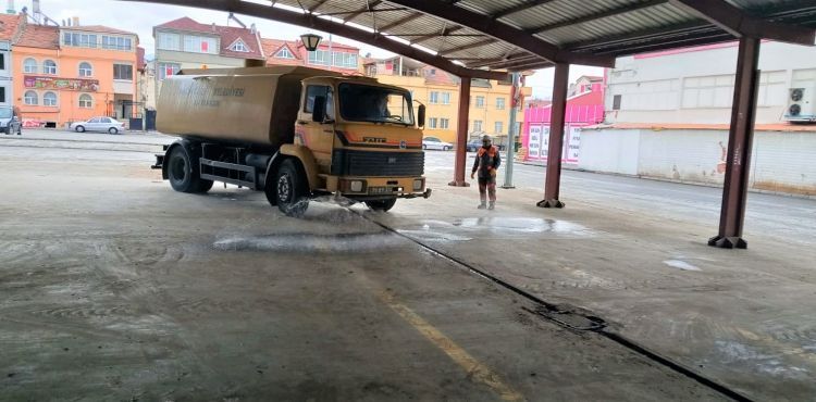 SEMT PAZAR YERLERİ DEZENFEKTE EDİLİYOR
