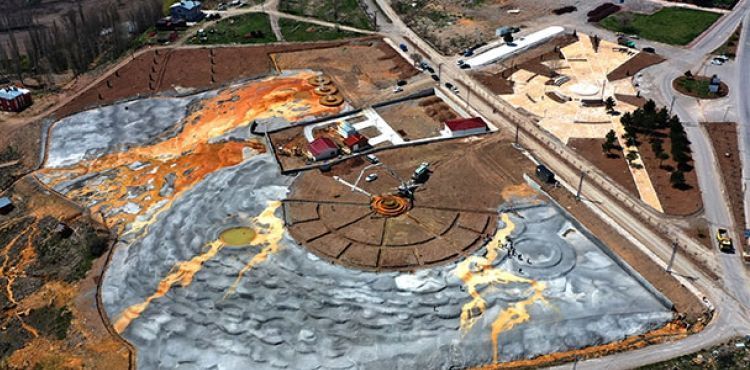 Pamukkale'nin kardeşi 'Altınkale', Sivas'ta yükseliyor