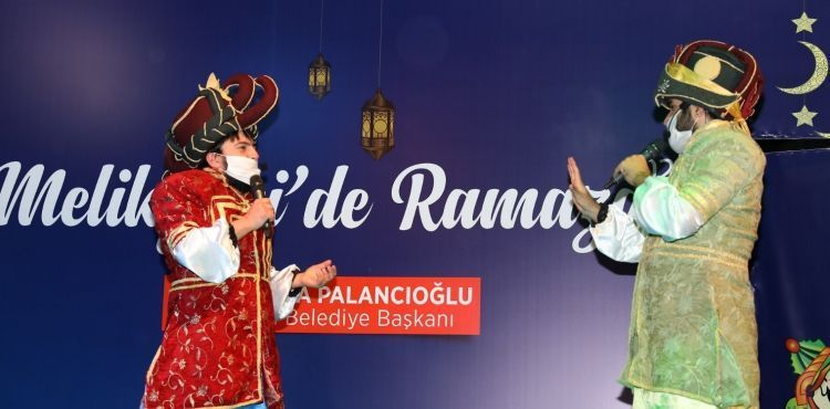 MELKGAZݒDE RAMAZAN ELENCELER SOKAKLARA TAINDI