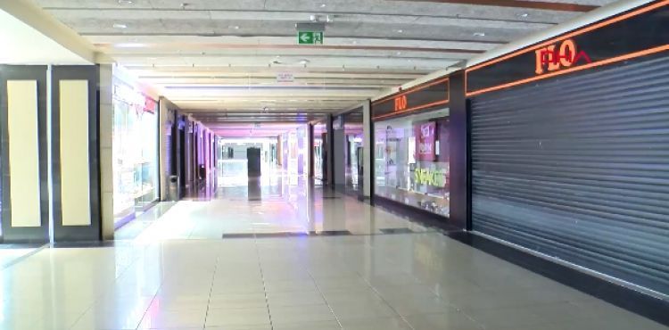 AVM'lerde altın kural: Yoğunluğu azalt, sosyal mesafeyi koru