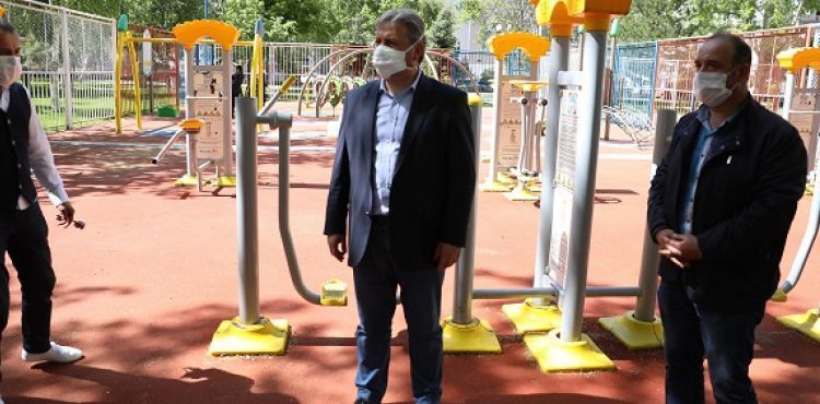 MELİKGAZİ’DE HİJYENİK PARKLAR, ÇOCUKLARI BEKLİYOR