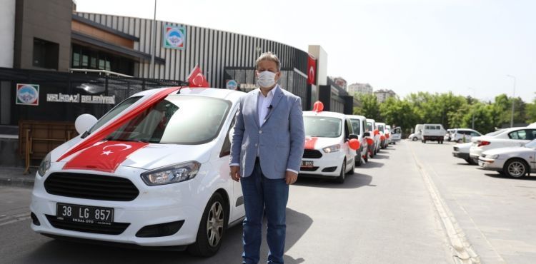 MELİKGAZİ BELEDİYESİ, 30 BİN İAŞE PAKETİNİ İHTİYAÇ SAHİPLERİNE ULAŞTIRDI