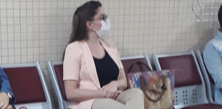 İzmir'de camiden müzik yayınıyla ilgili gözaltına alınan kadın tutuklandı