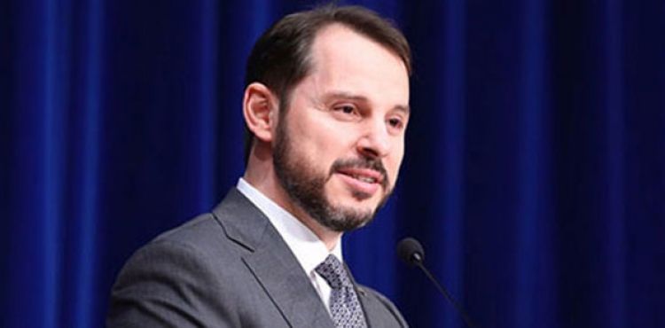 Bakan Albayrak: Demokrasi tarihimizin ukuru 27 Mays'n kaderini deitiriyoruz