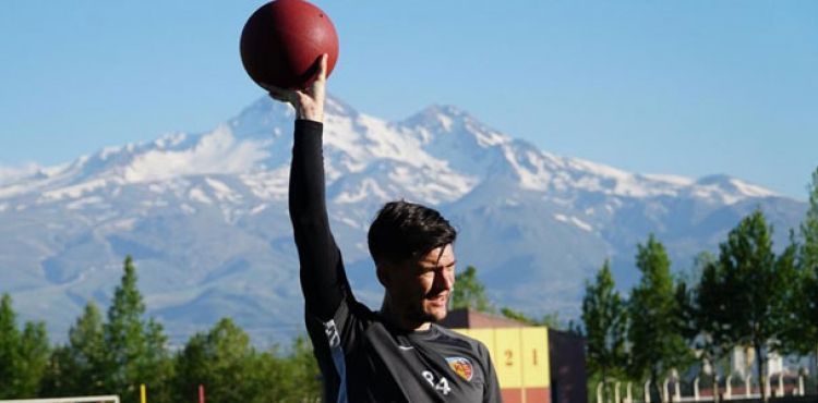 Kayserispor'da Fenerbahçe maçı hazırlıkları sürüyor