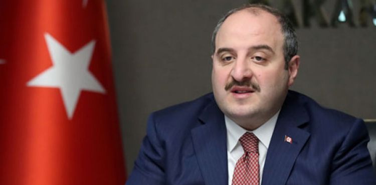 Bakan Varank: 'Sağlıklı Turizm Belgelendirme Programı' kapsamında ilk belge otele verildi