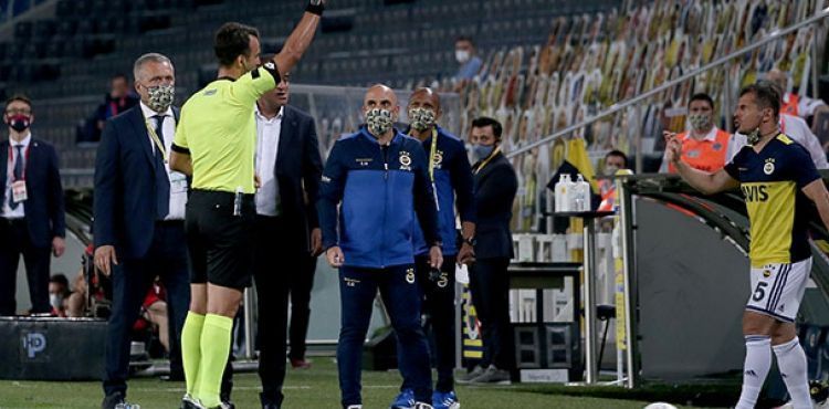 Emre Belözoğlu’ndan hakeme sert tepki
