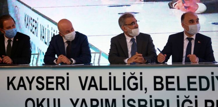 KOCASİNAN’A İKİ YENİ OKUL YAPILMASI İÇİN PROTOKOL İMZALANDI