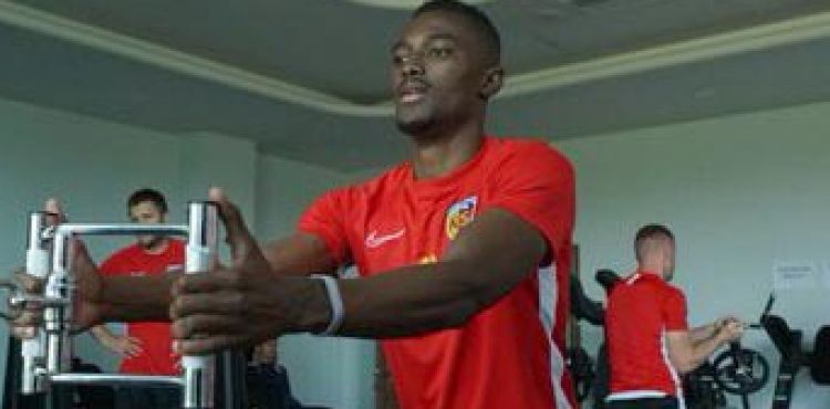 Kayserispor salonda çalıştı