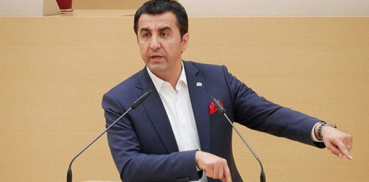 Almanya'daki Türk vekilden Dışişleri Bakanı Maas'a çağrı: Türkiye'ye seyahat uyarısını kaldırın