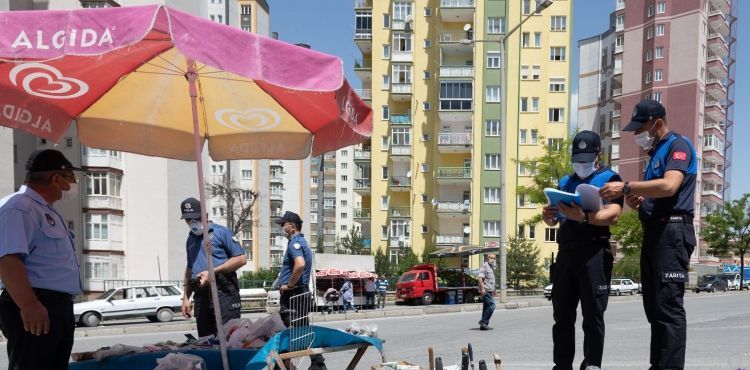 Kayseri'de seyyar satıcılara denetim