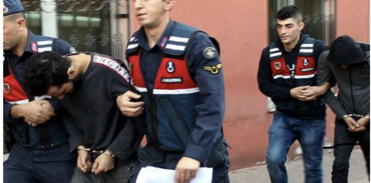 Suriyeli iki kardeşe YPG üyeliğinden 6'şar yıl 3'er ay hapis