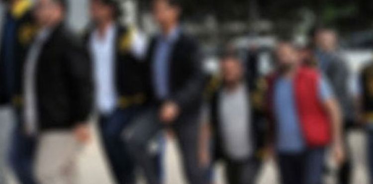Esenyurt'ta hükümlü ve aranan kişilere yönelik operasyon: 43 gözaltı
