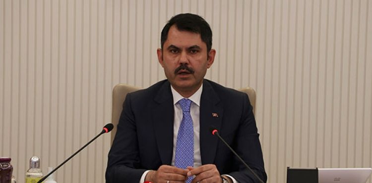 Bakan Kurum'dan o sözlere tepki: 'Biz Salda'mızı da Türkiye'deki tüm doğal alanlarımızı da edebimizle koruyacağız'