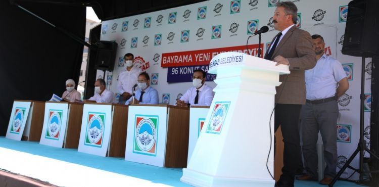 MELİKGAZİ'NİN KENTSEL DÖNÜŞÜM DAİRELERİ İHALE İLE SATILDI