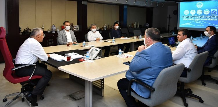 “GENÇLİĞİ OLMAYAN HİÇBİR KURUM, KURULUŞ VE DEVLET AYAKTA KALAMAZ”