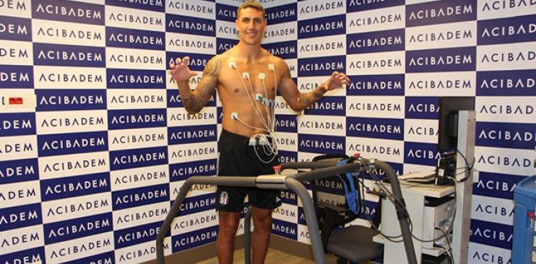 Beşiktaş'ta sağlık kontrolleri sürüyor