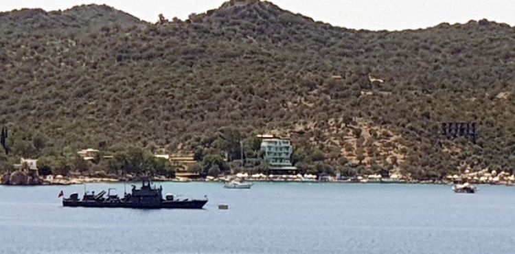 Türk fırkateyni yeniden Kaş'ta