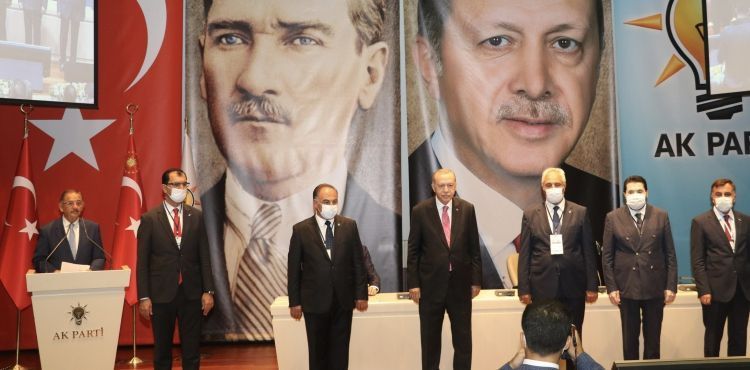 8 BELEDİYE BAŞKANI, AK PARTİ’YE KATILDI