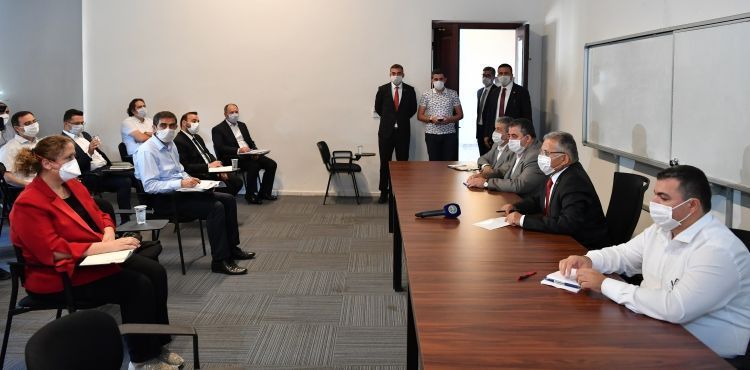 BAŞKAN BÜYÜKKILIÇ’TAN 5 SAATLİK TOPLANTI